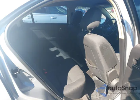 2010 Ford Fusion Sel z USA, uszkodzony, nr VIN 3FAHP0JA6AR242031